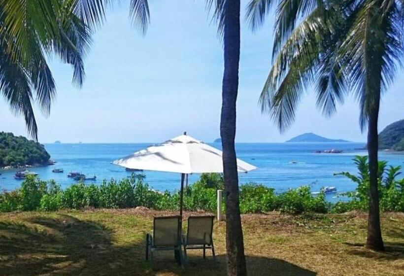 کلبه ییلاقی, Redang Island Resort