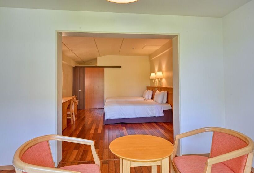 Номер Deluxe, Fusaki Beach Resort Hotel & Villas