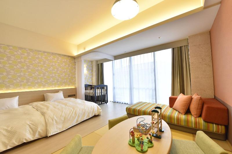 家庭间, Fusaki Beach Resort Hotel & Villas