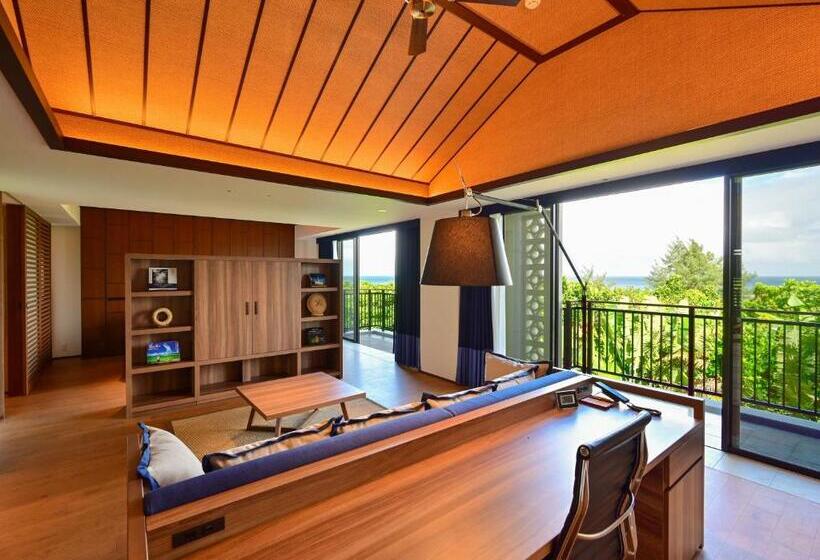Люкс, Fusaki Beach Resort Hotel & Villas