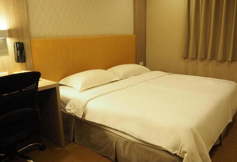 اتاق استاندارد, The Riverside Hotel International