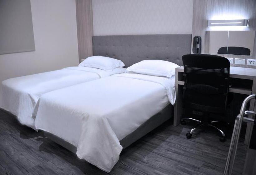 اتاق استاندارد, The Riverside Hotel International