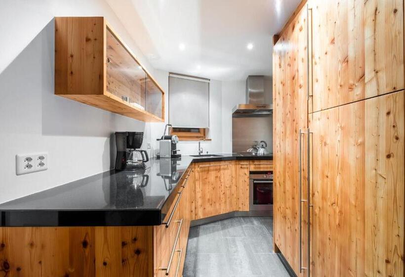 Апартаменты 2 Спальни, Ari Resort Apartments