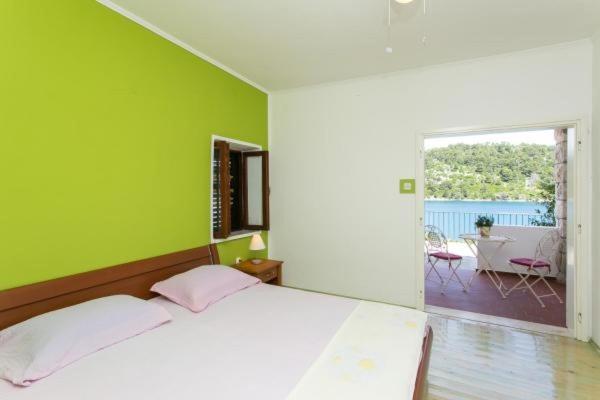 Номер Стандарт Вид на Море, Guest House Busurelo