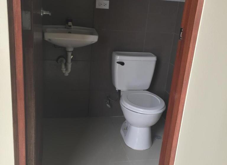 Номер Стандарт, Airport X Managua