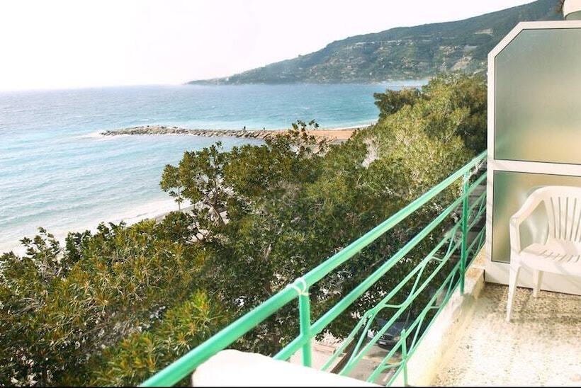 اتاق استاندارد, Albergo Savoia