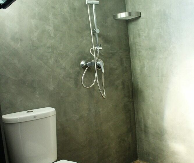 اتاق لوکس, Bodega Chiang Mai Pool Party   Hostel