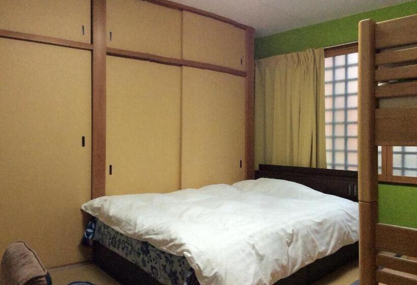 اتاق خانوادگی با سرویس بهداشتی مشترک, Kamikatsura House