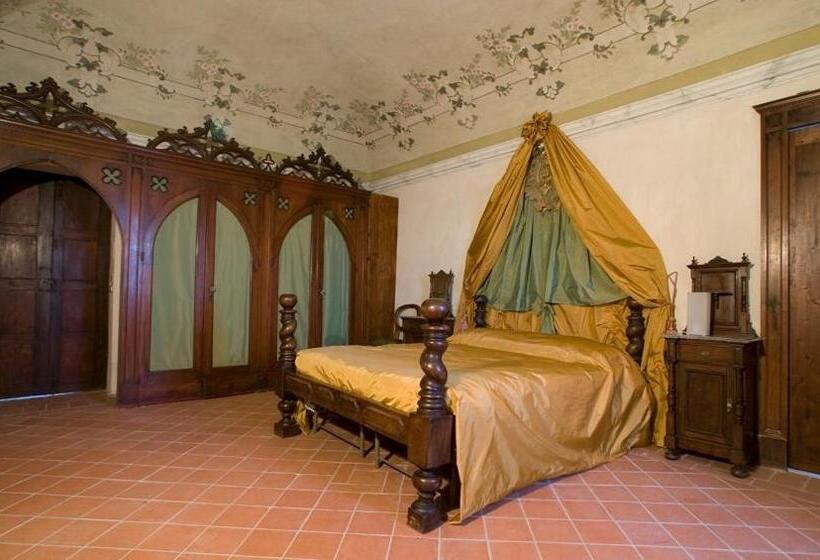 套房, Castello Di Frassinello