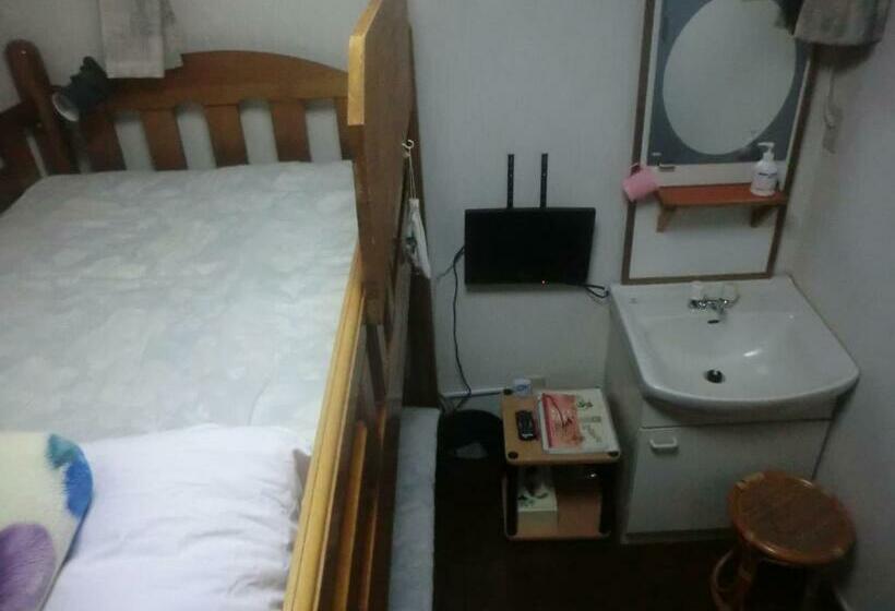 Номер Стандарт с Койками, Yufuin Country Road Youth Hostel