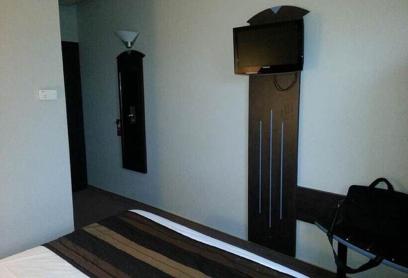 Номер Стандарт, Akena City Caudry