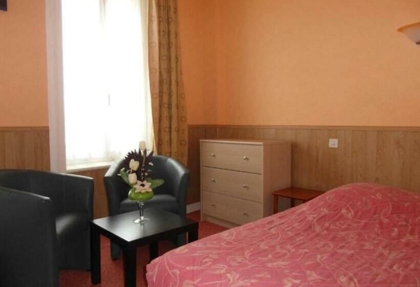 Четырехместный Номер Стандарт, Hôtel De La Gare