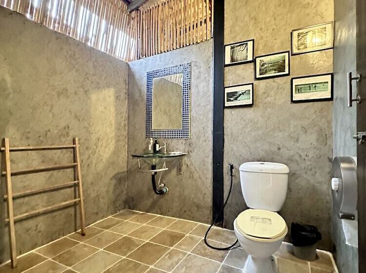 اتاق لوکس, Lipe Oasis Resort