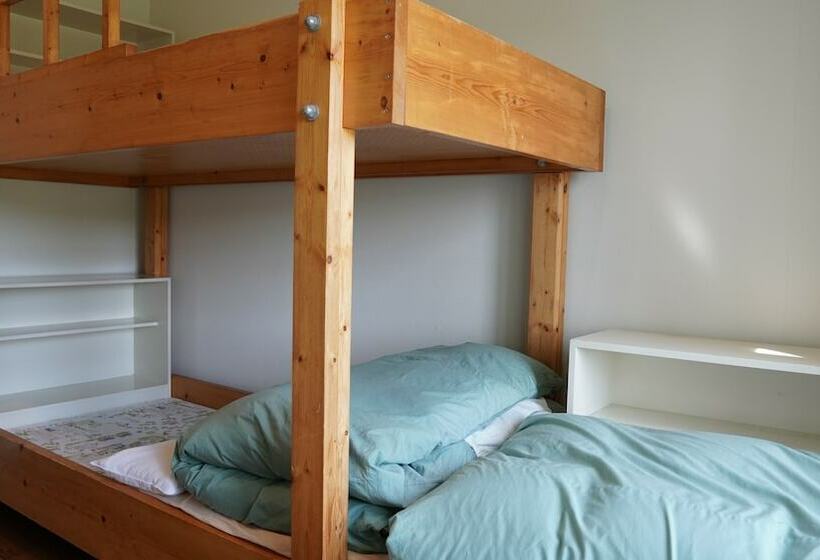 ベーシックルーム, Kiyosato Ihatov Hostel