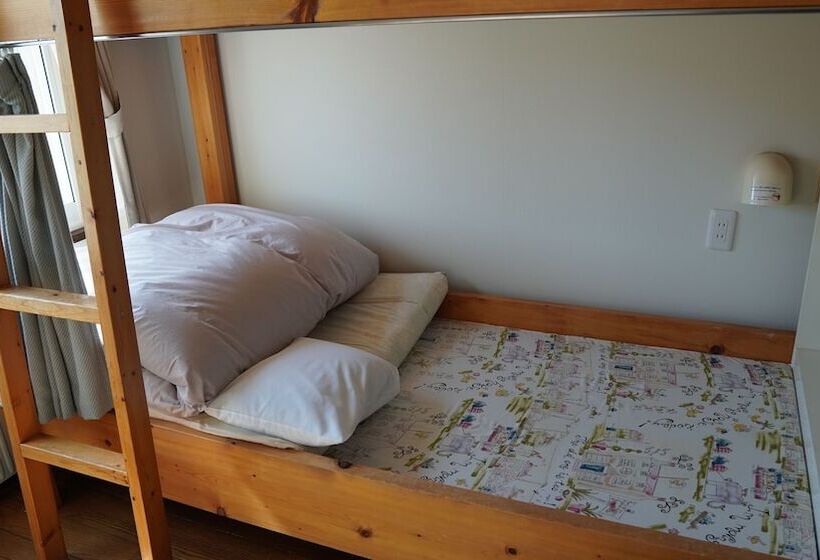 エコノミー４人部屋, Kiyosato Ihatov Hostel