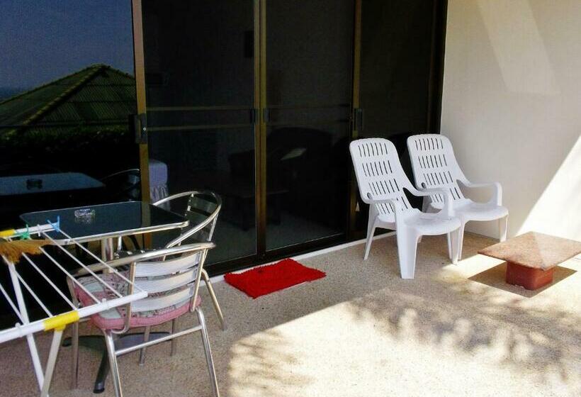 اتاق لوکس با چشم‌انداز دریا, Mountain Seaview Luxury Apartments