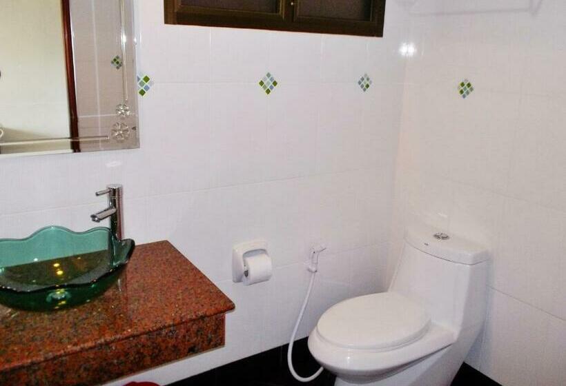 اتاق لوکس با چشم‌انداز دریا, Mountain Seaview Luxury Apartments