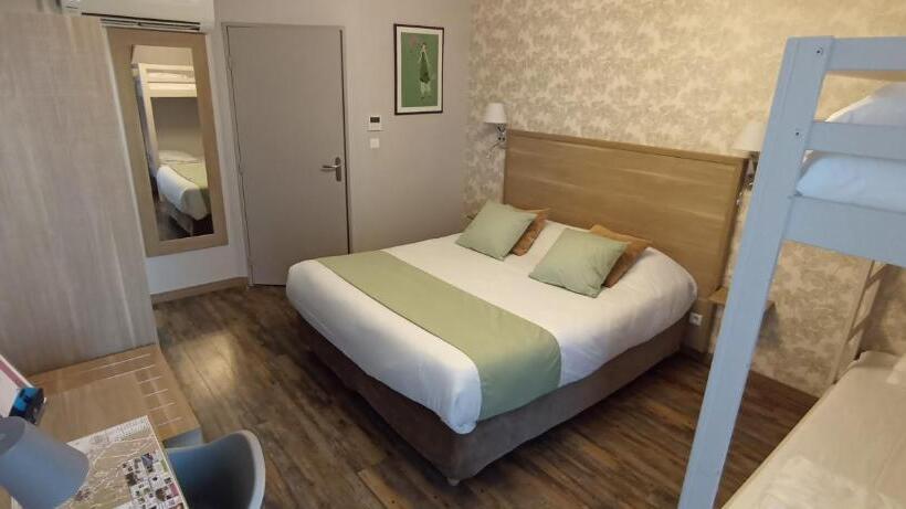 Семейный Номер, Hôtel Le Clos Badan