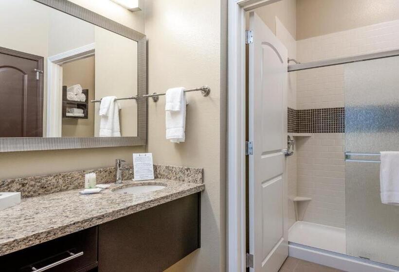 Люкс Адаптированный для Инвалидов, Staybridge Suites Eau Claire   Altoona, An Ihg