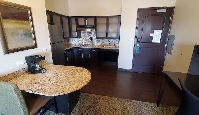 Люкс Адаптированный для Инвалидов, Staybridge Suites Eau Claire   Altoona, An Ihg