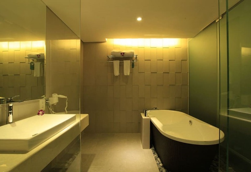 Полулюкс, Bedrock Hotel Kuta