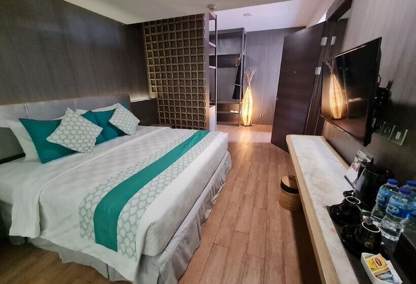 Полулюкс, Bedrock Hotel Kuta