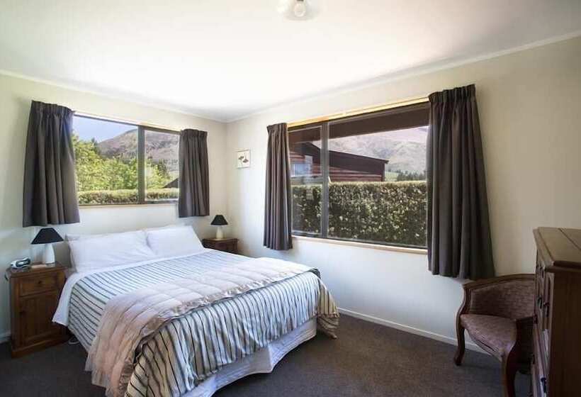 Дом 2 Спальни, Alpine View Lodge