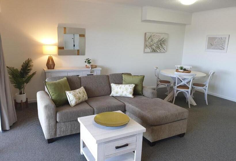 Апартаменты 1 Спальня с Балконом, Rovera Apartments