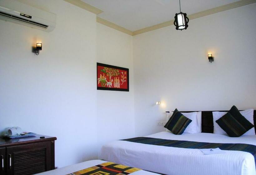 Quarto Deluxe com Sacada, Yo Kandy