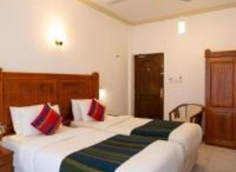 Quarto Deluxe Vista Lago, Yo Kandy