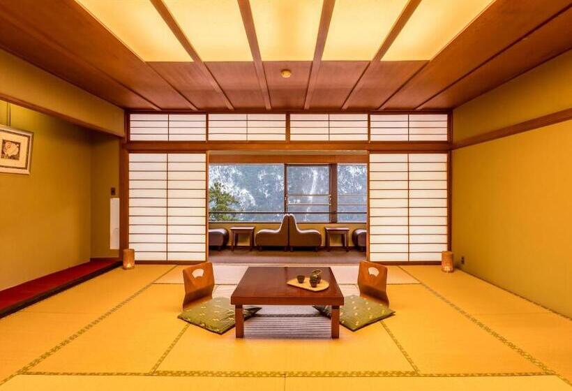 اتاق خانوادگی, Ooedo Onsen Monogatari Premium Yamanaka Grand