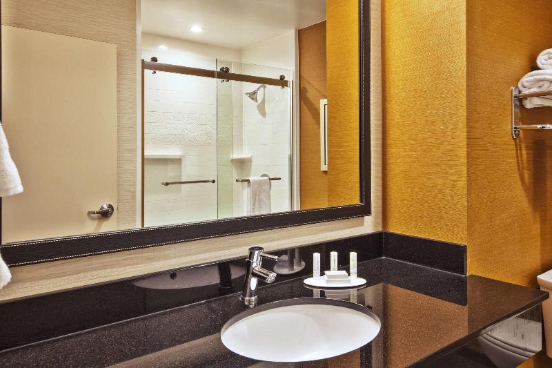 Стандартный Номер Кровать Кинг, Fairfield Inn & Suites By Marriott Plattsburgh