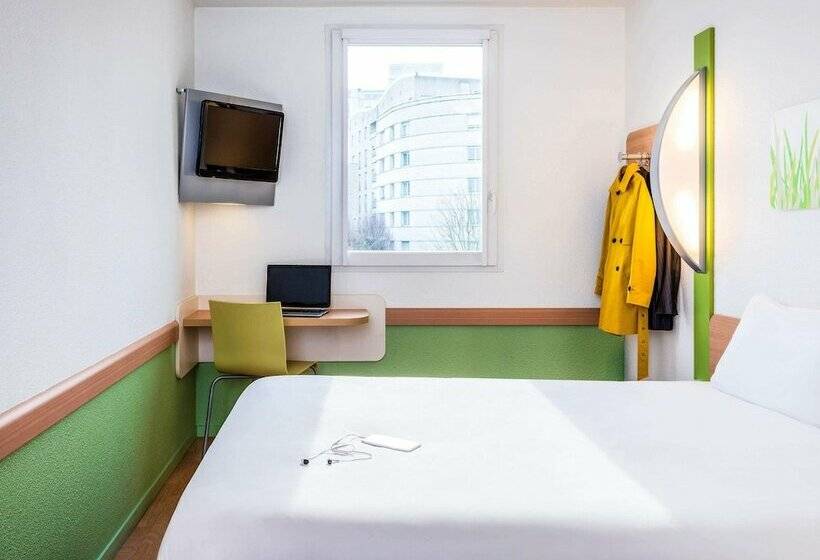 Номер Стандарт, Ibis Budget Châtillon Paris Ouest