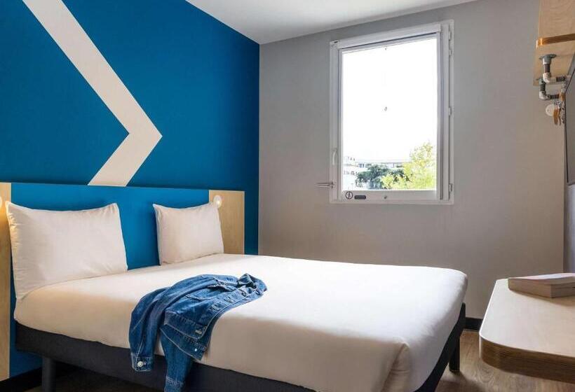 Номер Стандарт, Ibis Budget Châtillon Paris Ouest