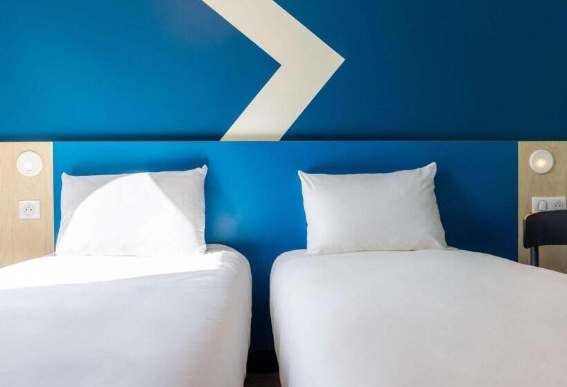Номер Стандарт, Ibis Budget Châtillon Paris Ouest