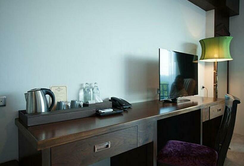 수피리어 룸, The Bridge Residence