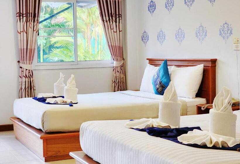 Семейное Бунгало, Phaithong Sotel Resort