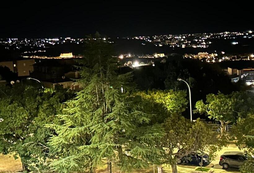 Номер Стандарт Вид на Море, La Finestra Sulla Valle