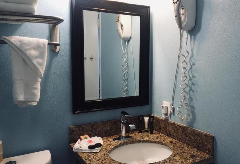 Люкс 2 Спальни, Dolphin Cove Motel