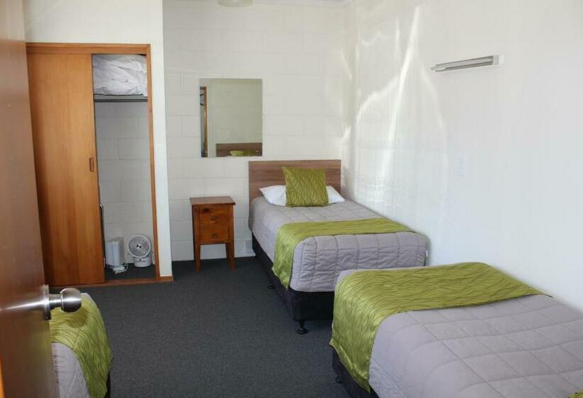 Люкс Семейный 2 Спальни, Elmore Lodge Motel