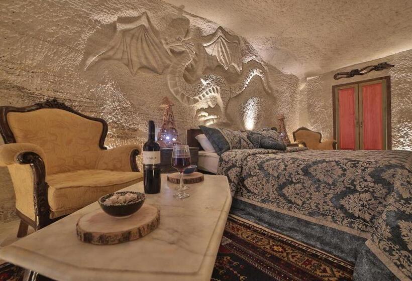 غرفة قياسية سرير كينج, Kayatas Cave Suites