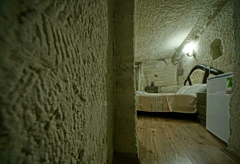 غرفة قياسية, Kayatas Cave Suites