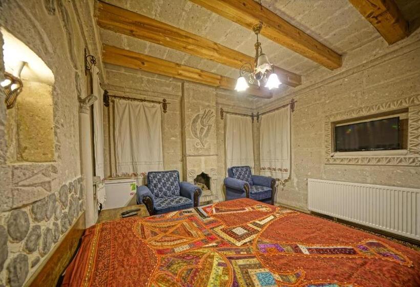 غرفة قياسية, Kayatas Cave Suites