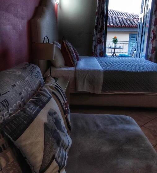 Номер Стандарт с Балконом, Porto Bello Nafplio
