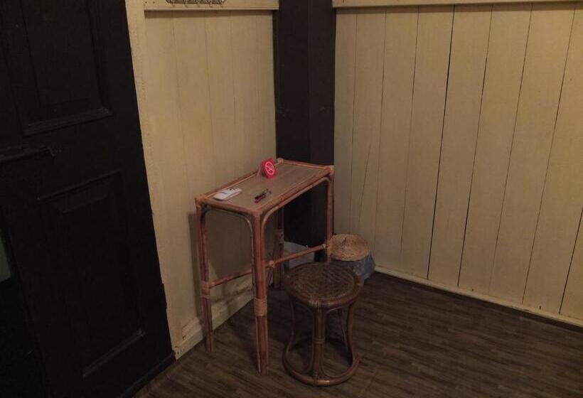 غرفة قياسية, Muntri House   Hostel