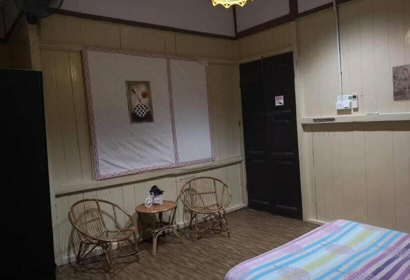 غرفة سوبيريور, Muntri House   Hostel