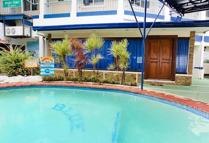 سوییت جونیور, Blue Rock Beach Resort