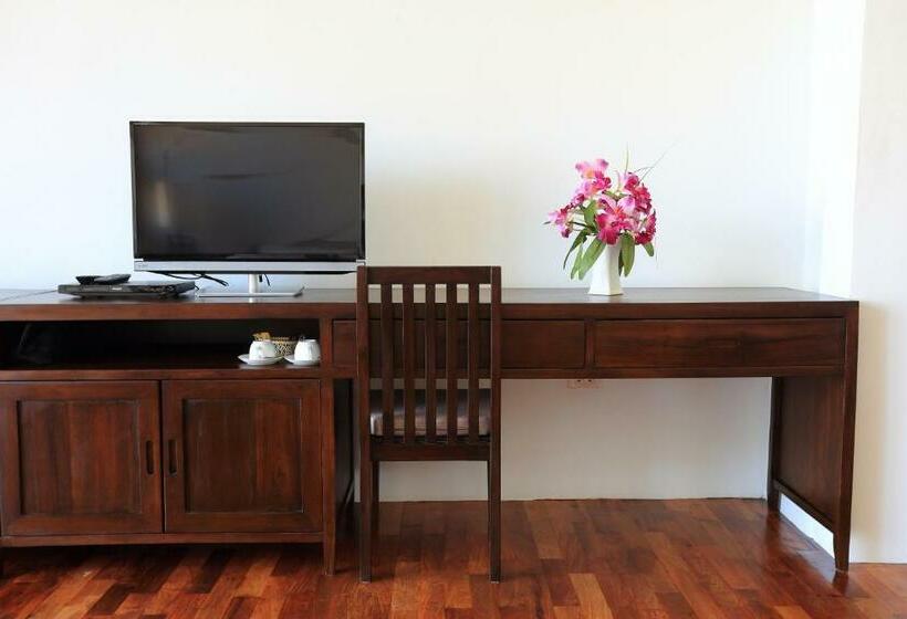 Номер Deluxe с Балконом, Bundhaya Villas