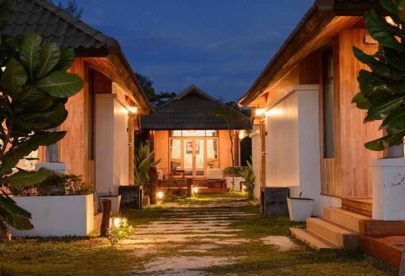 Бунгало Стандарт Вид на Море, Bundhaya Villas