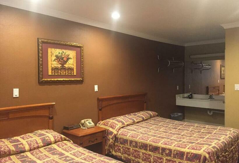 标准间, Beverly Inn